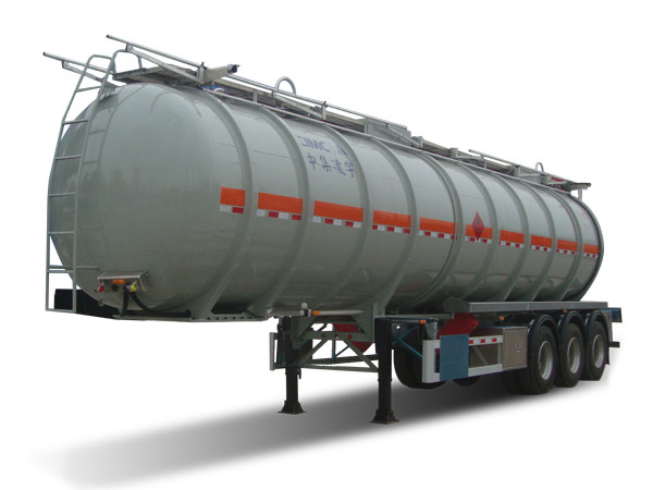 易燃液體運(yùn)輸車(chē)的安全運(yùn)行規(guī)范有哪些？