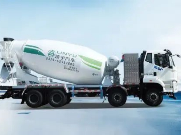 卡友購車選誰好？聽聽DeepSeek的大實話！